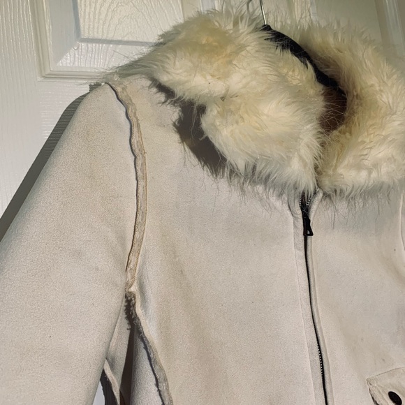 Super soft Guess jacket 🌸 size S - Picture 5 of 15